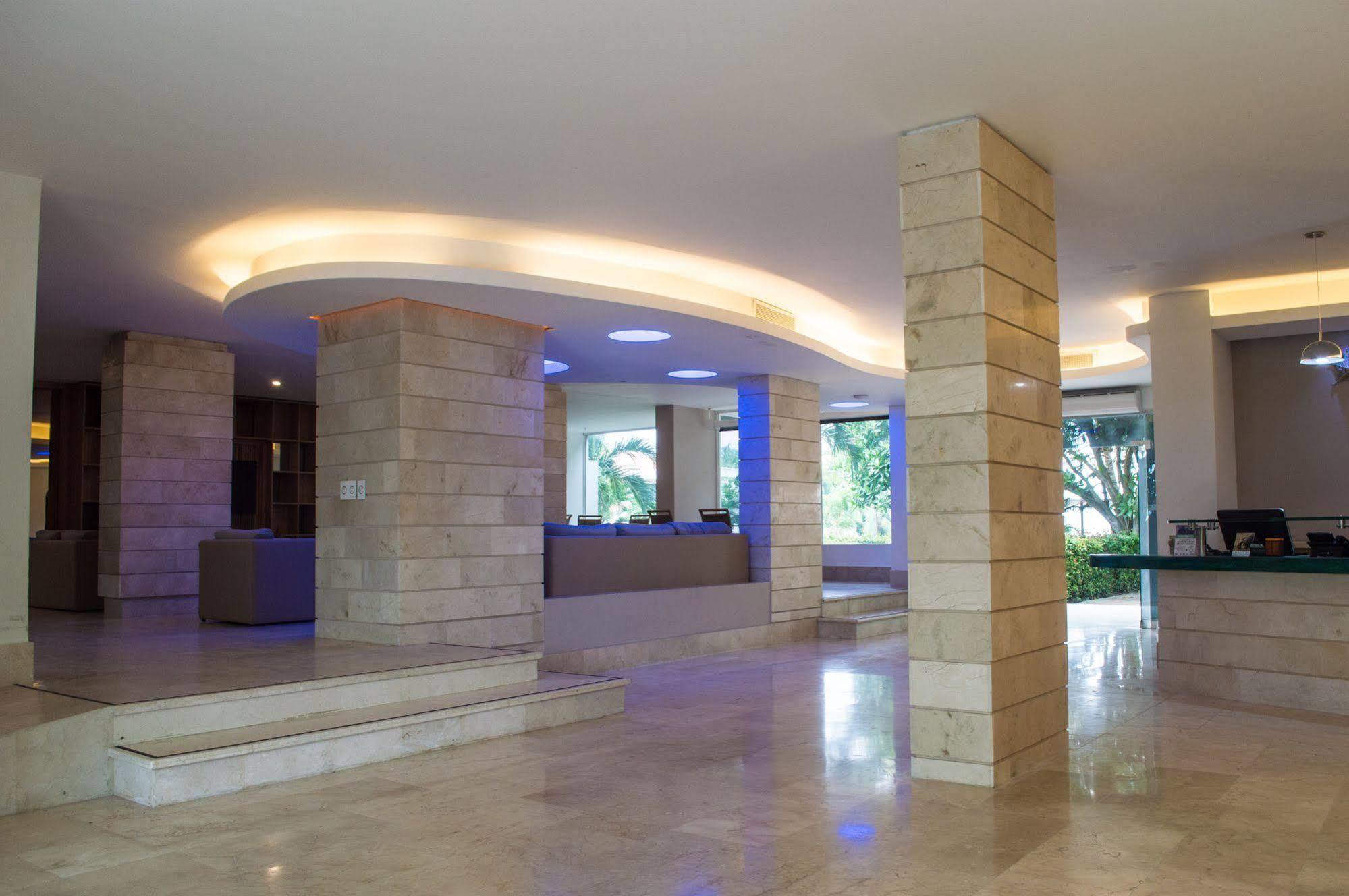 Ghl Relax Hotel Costa Azul ซันตามาร์ตา ภายนอก รูปภาพ